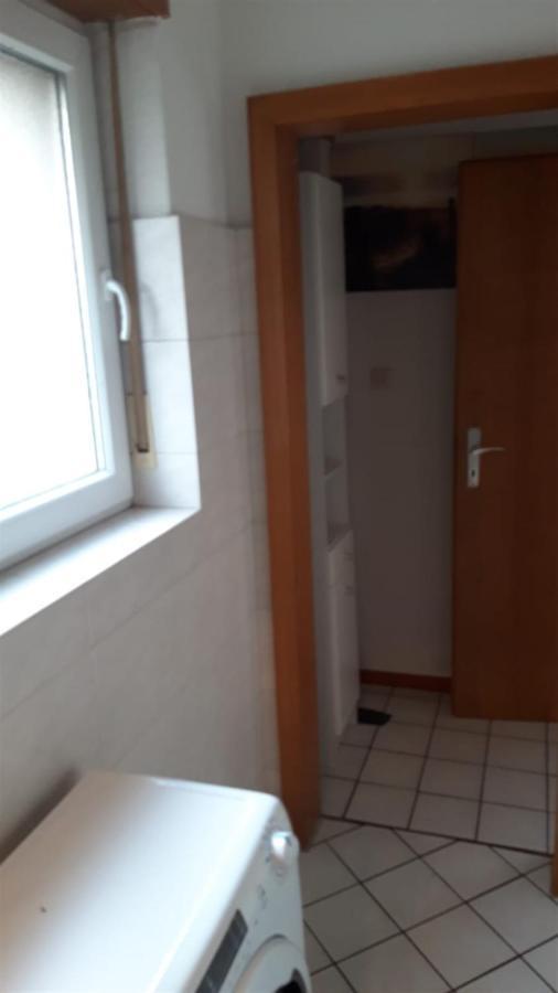 2 Zimmer Wohnungen K&K Unterkunft. Gbr Duisburg Exterior photo