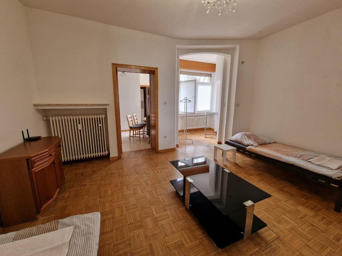 2 Zimmer Wohnungen K&K Unterkunft. Gbr Duisburg Exterior photo